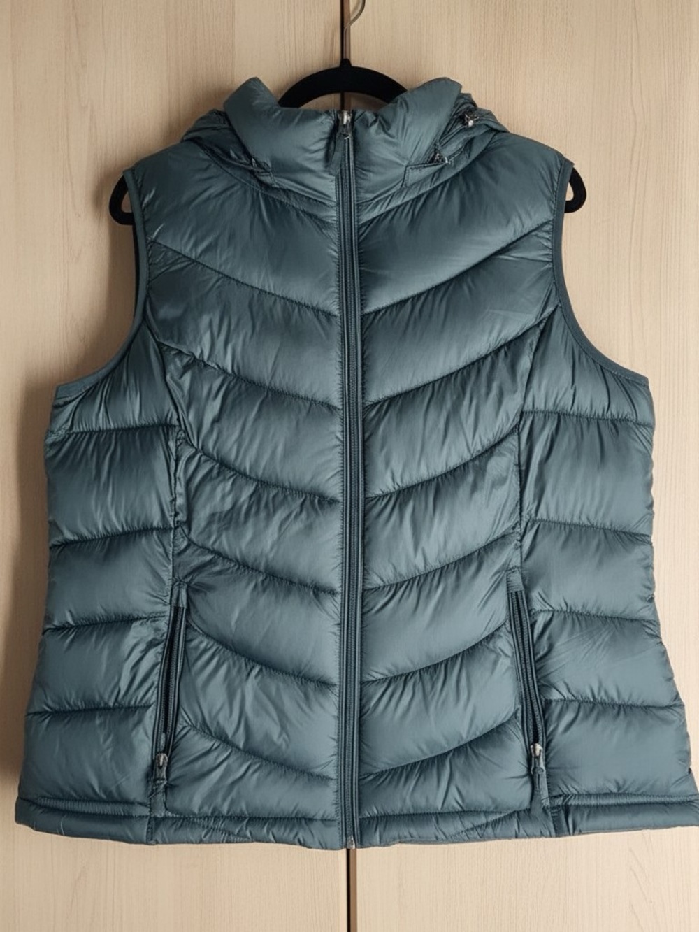 Charter Club Women's XL Green Hooded Packable Puffer Vest Sorona Aura New
